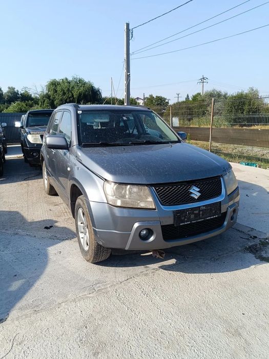 Dezmembrez suzuki grand Vitara 1.9ddis fabr.2006