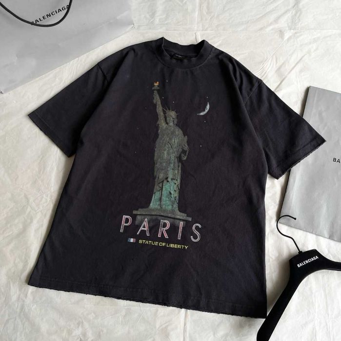 Tricou Balenciaga premium