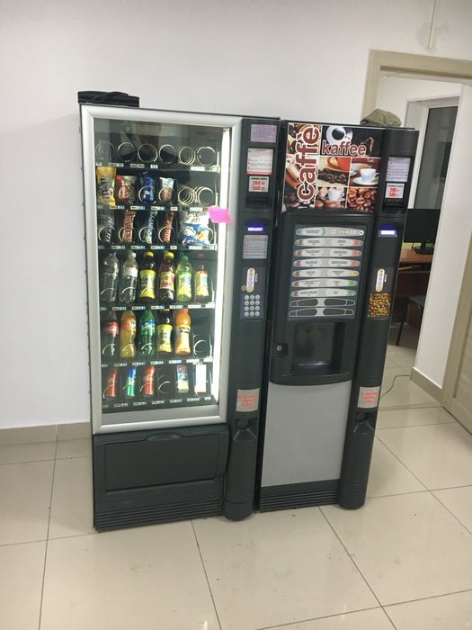 Кофеаппарат и Снек