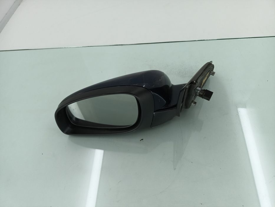 Dezmembrez Oglinda stanga de pe Opel VECTRA C 2002-2008