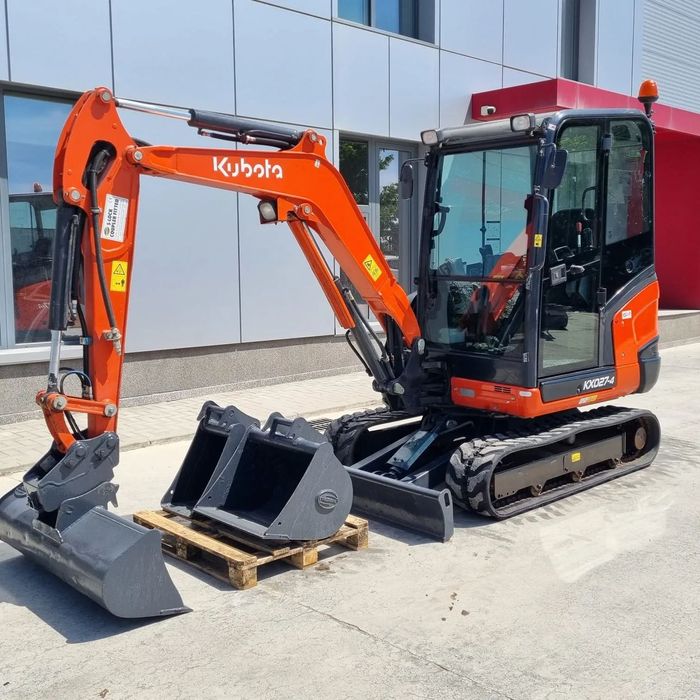 Kubota KX027-4 Mini Excavator KUBOTA KX 027-4