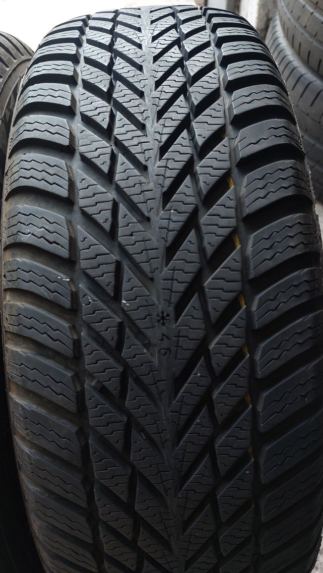 Зимни гуми 185/65/15 Nokian Tyres 2 броя