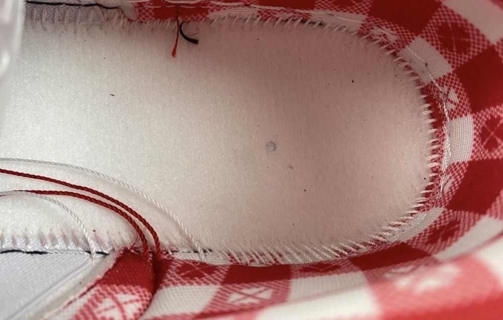 Nike SB Dunk Low Red Lobster