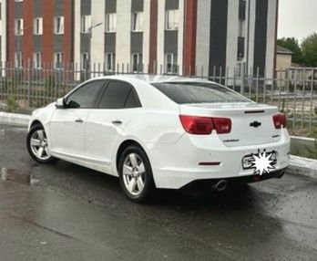 Malibu sotiladi narxda kelishiladi