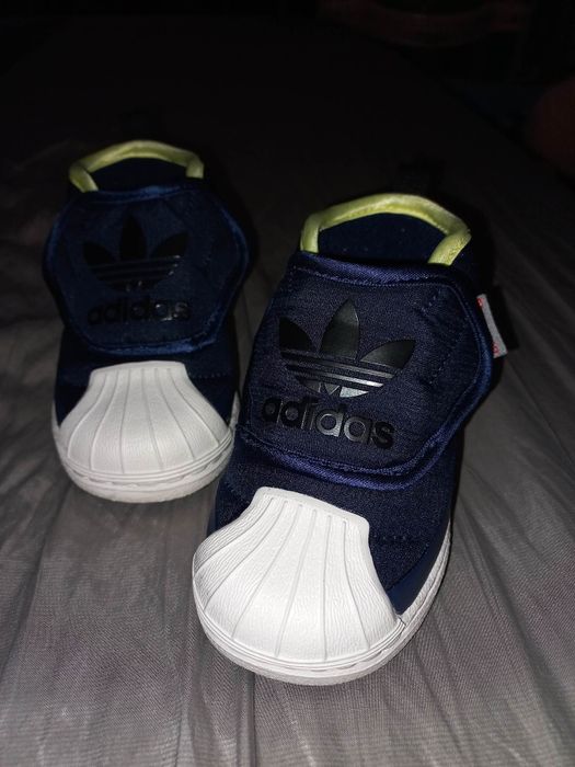 Детски кецове Adidas, 21 номер