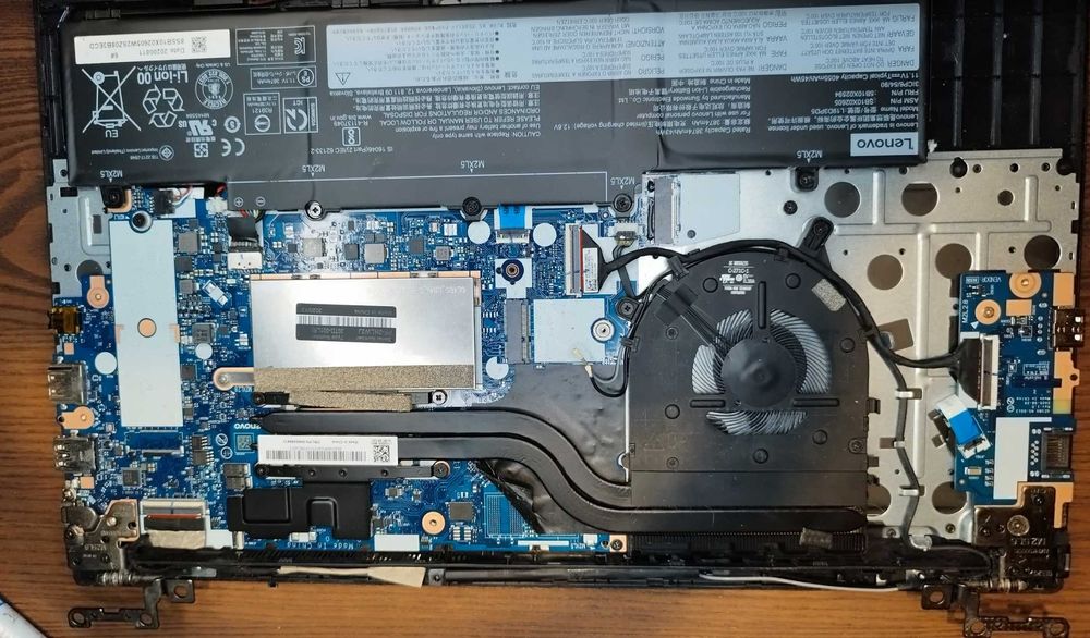 Lenovo ThinkPad  E15 Gen 2 - NU PORNESTE!!