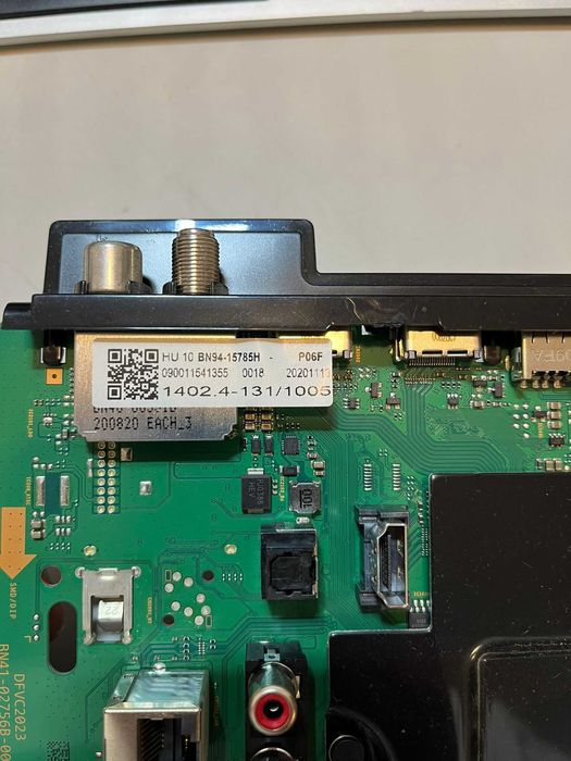 Dezmembrez Samsung QE50Q60TAUXXH cu display defect