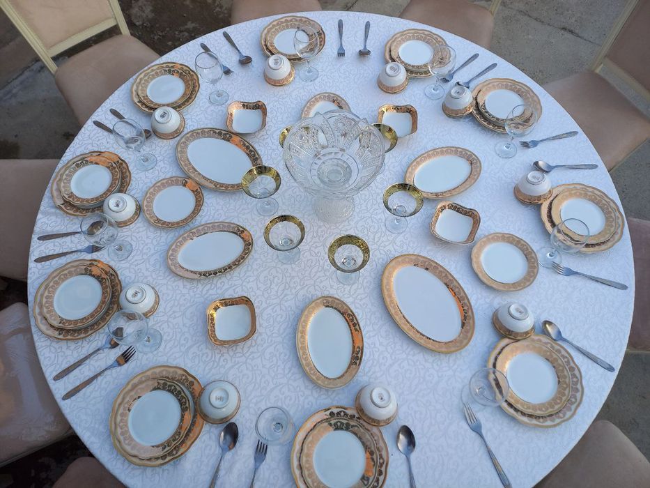 24/7 Prakat stol stul  zontik vintilatir pechka shirma samovar Arenda