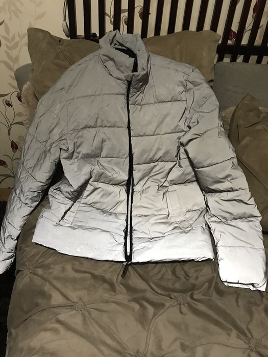 Geaca fosforescenta culoare gri