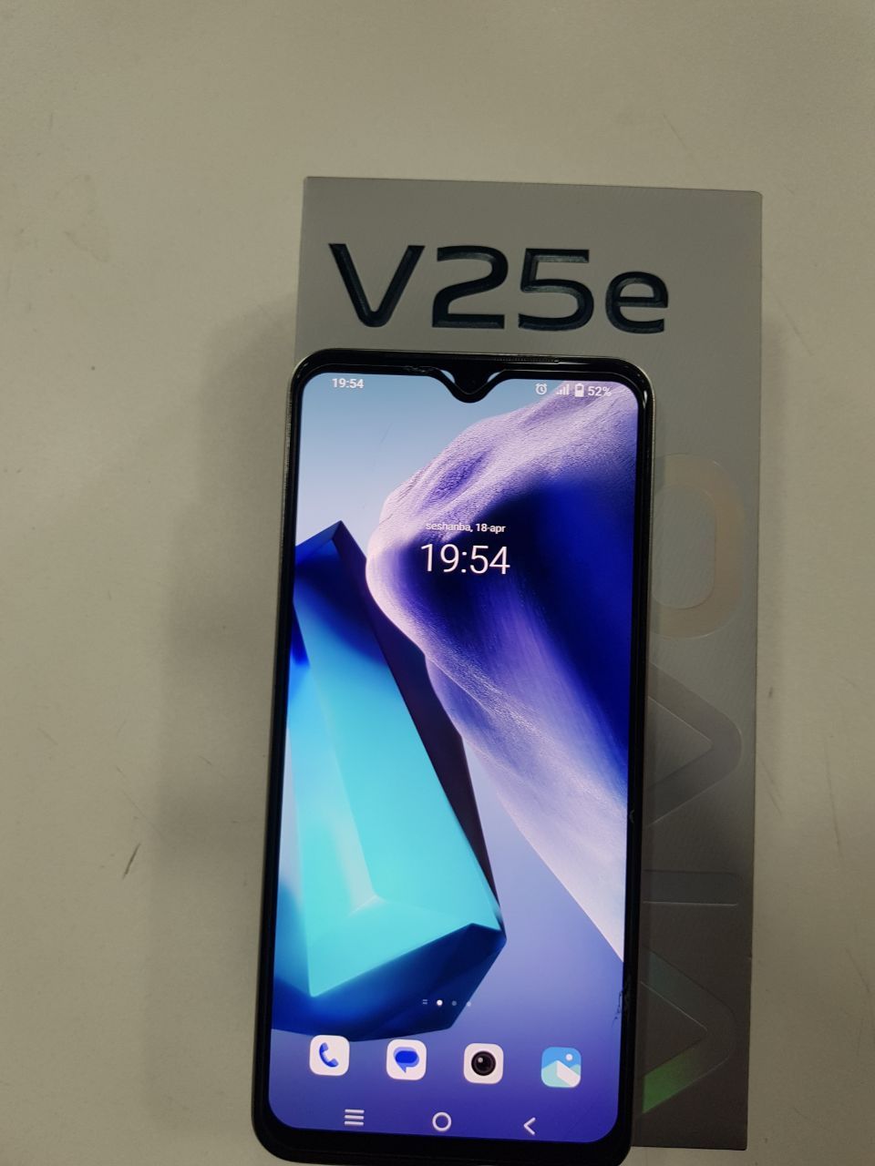 VIVO y25 128 G  sroʻchna sotlad oladgonla tel qilila