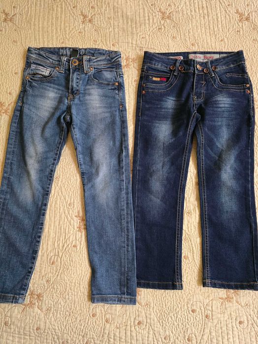 Pantaloni copii, blugi, marime 5-6 ani, 7-8 ani, 20 lei perechea.