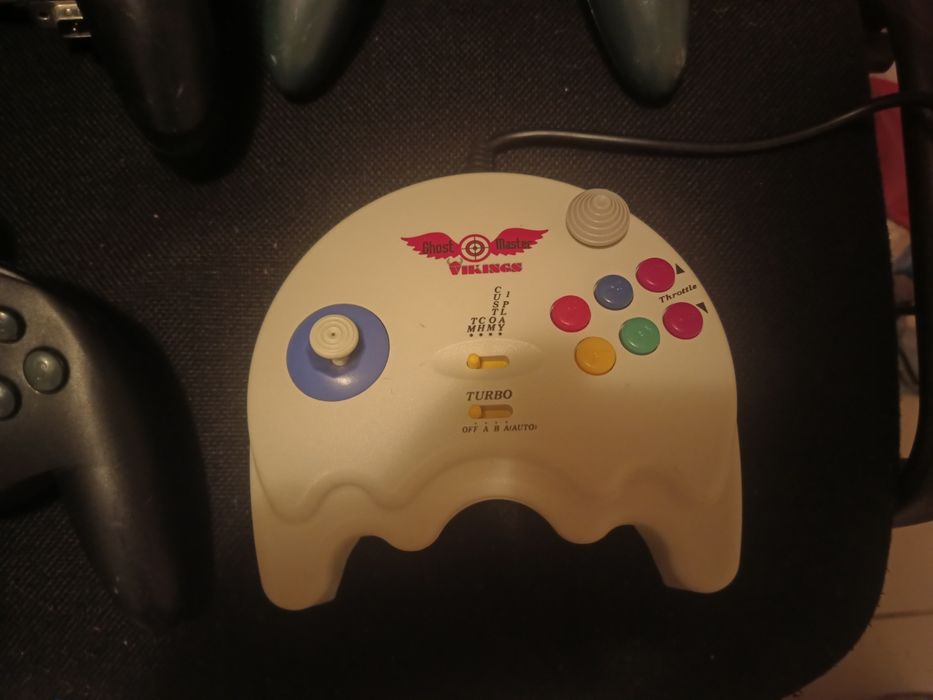 Ретро контролери