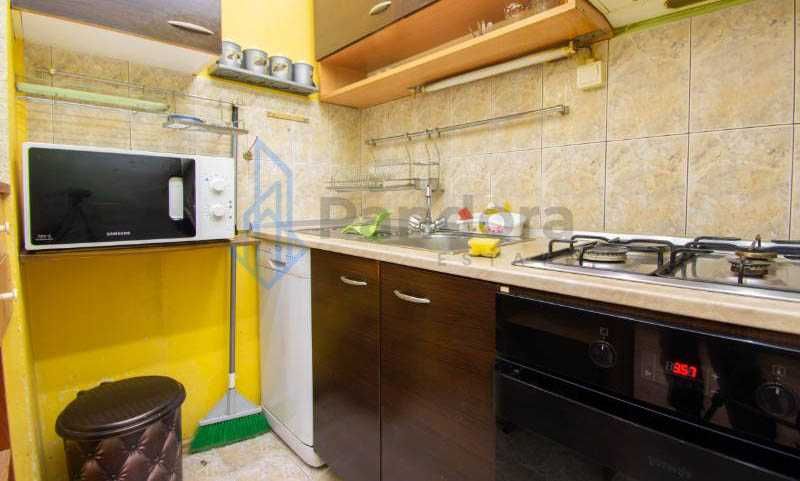 Тристаен апартамент под наем в кв. Витоша