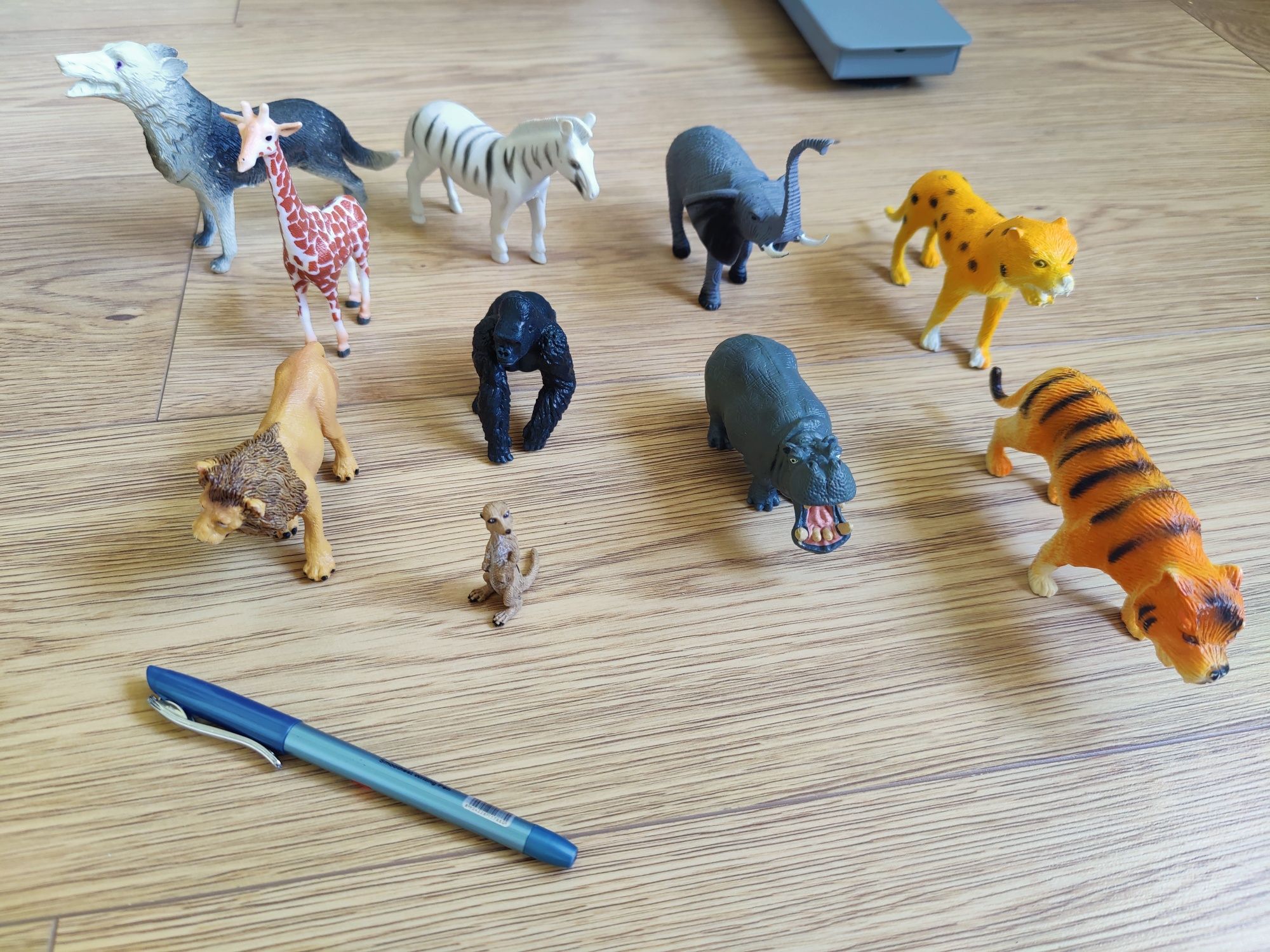 Set figurine animale sălbatice și domestice