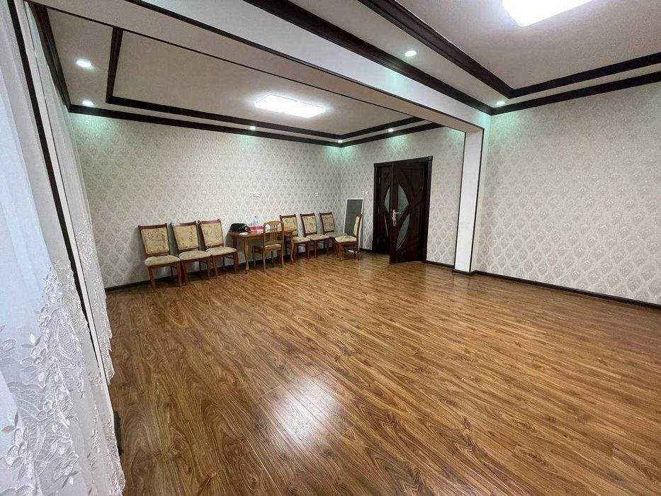 Сергели 8 да 4 хона 4 этаж ремонтли квартира сотилади