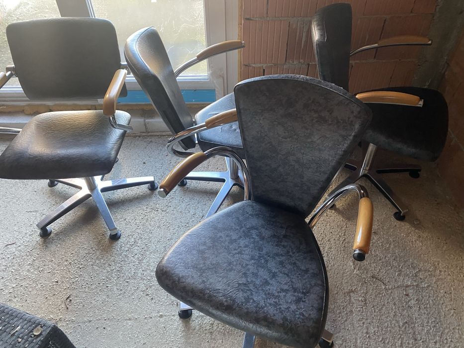 Scaune si masa lemn masiv