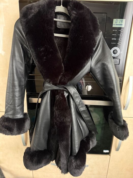 Palton cu blană călduros