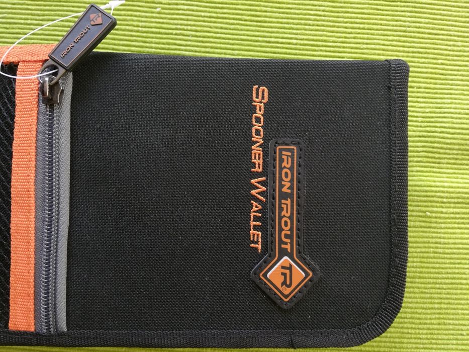 Borsete Iron Trout pentru accesorii pescuit la pastrav