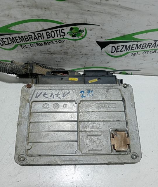 Calculator motor ECU 03D 906 032 C Volkswagen VW Polo a 4-a generatie