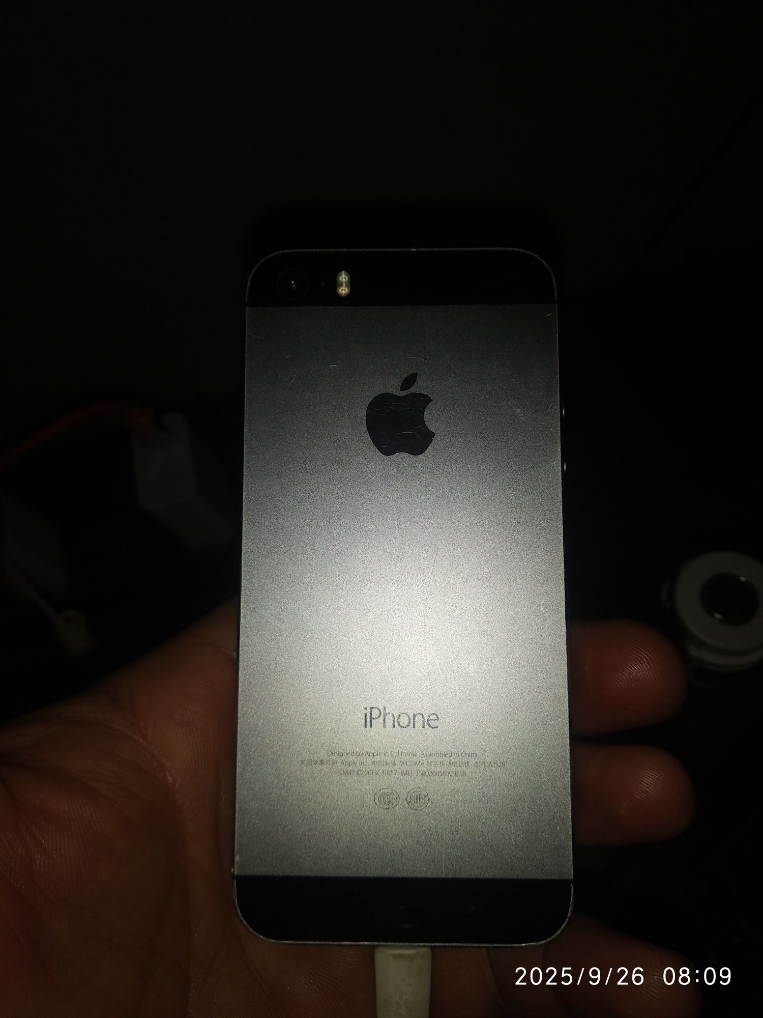 Iphon5s srochno pradayom