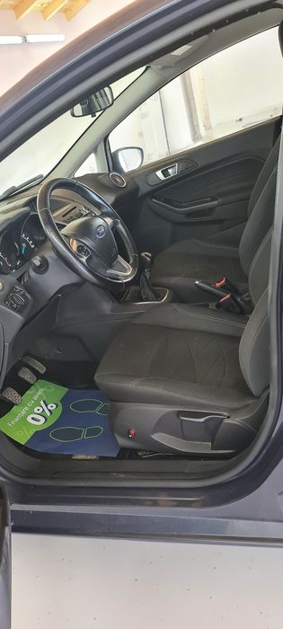 Ford fiesta an 2014 motor 1,3 benzina posib. rate fără avans GARANTIE