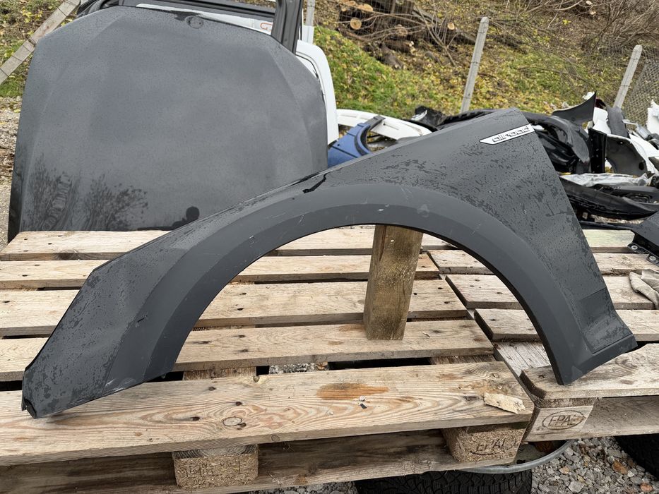 Калник Audi A4 B9 Allroad