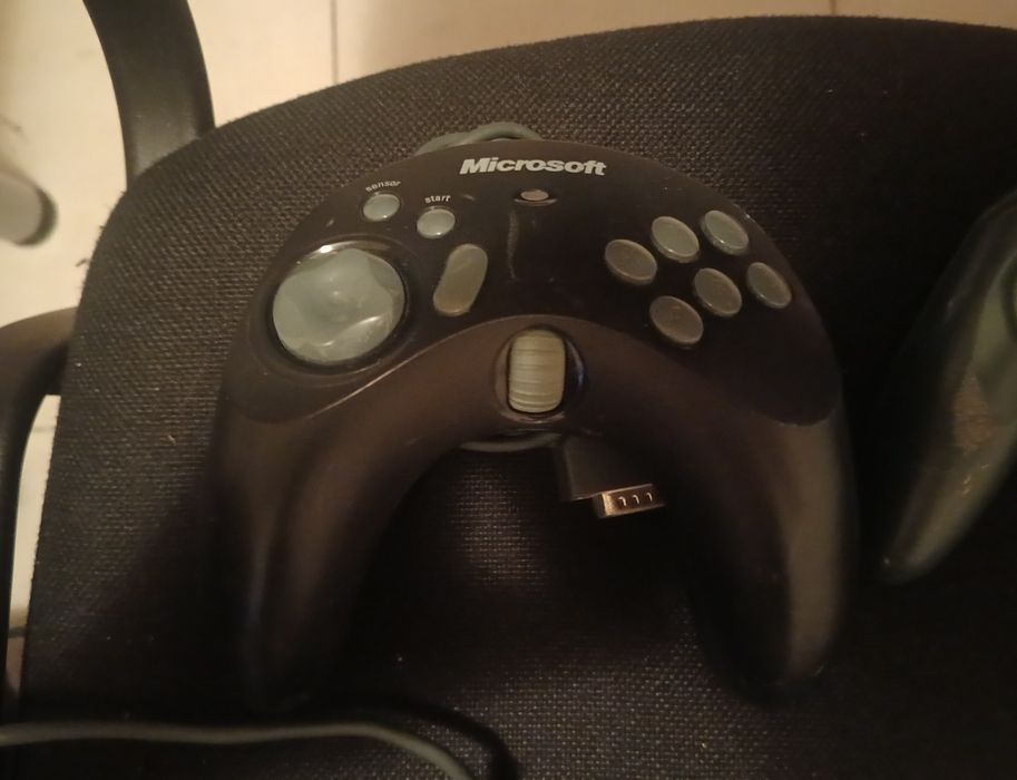 Ретро контролери