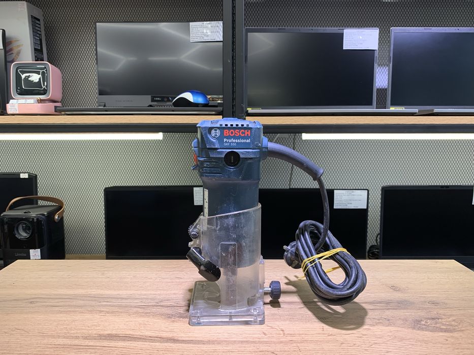 Фрезер кромочный Bosch Professional GKF 550, 10970/A10