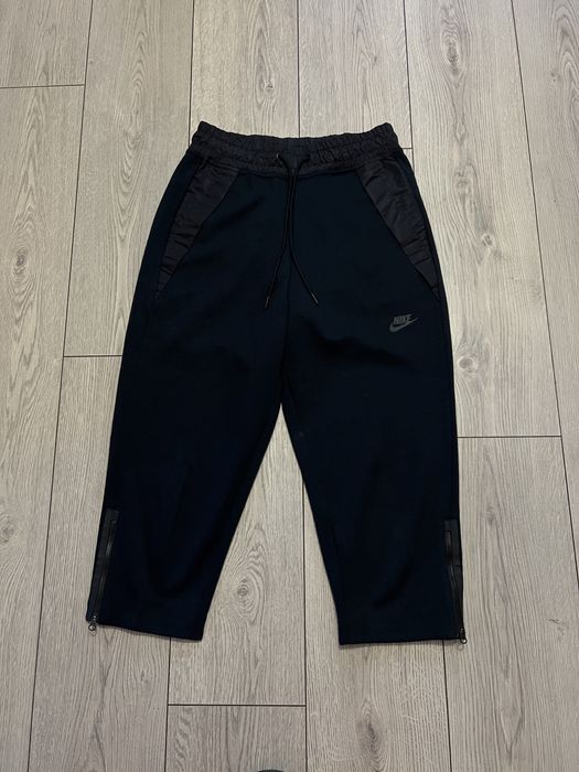 Pantaloni nike tech noi