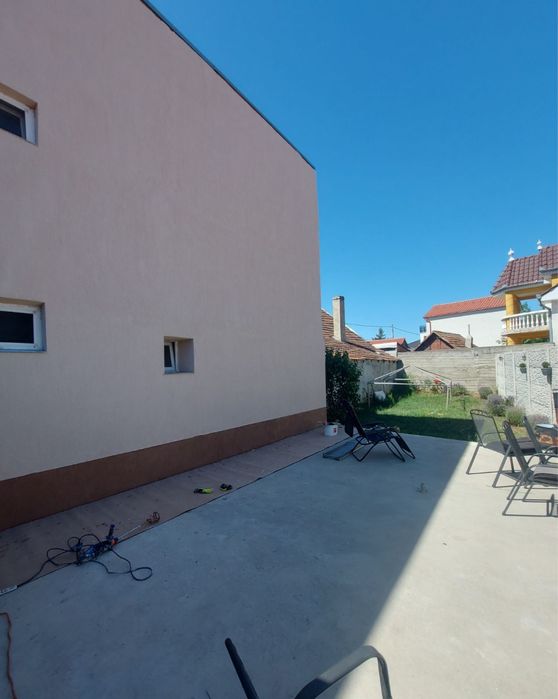 Firma de constructi executam servici dela A Z