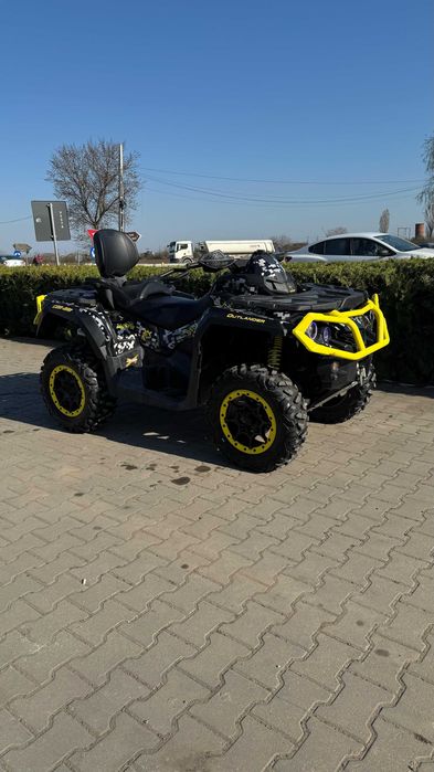 Can-Am Outlander 1000 Max XT-P
