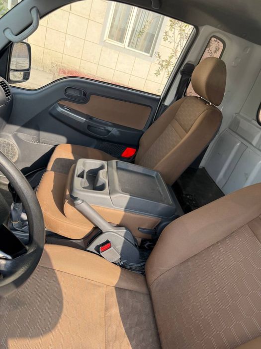 Kia bongo 2024 srochna sotiladi