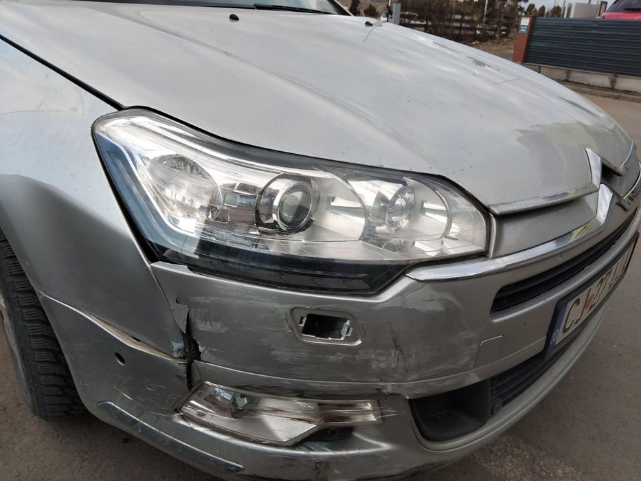 Citroen C5 III avariat