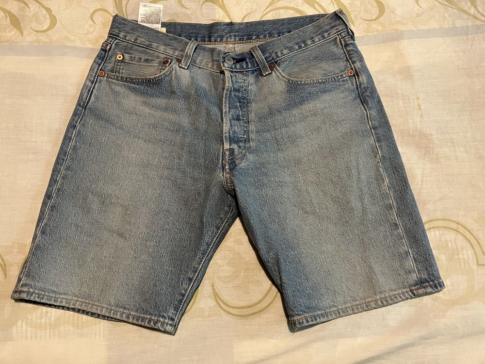 Нова Цена Pepe Jeans и Levi’s къси панталони мъжки Нови