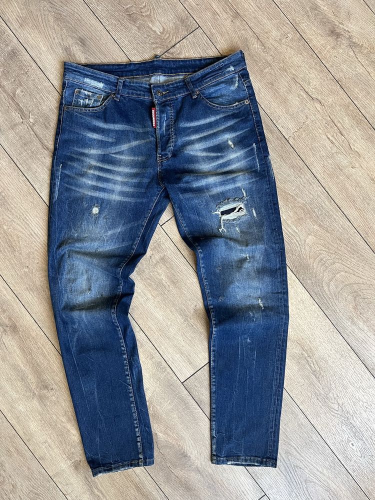 DSQUARED2 - дънки размер 52/Л или 36