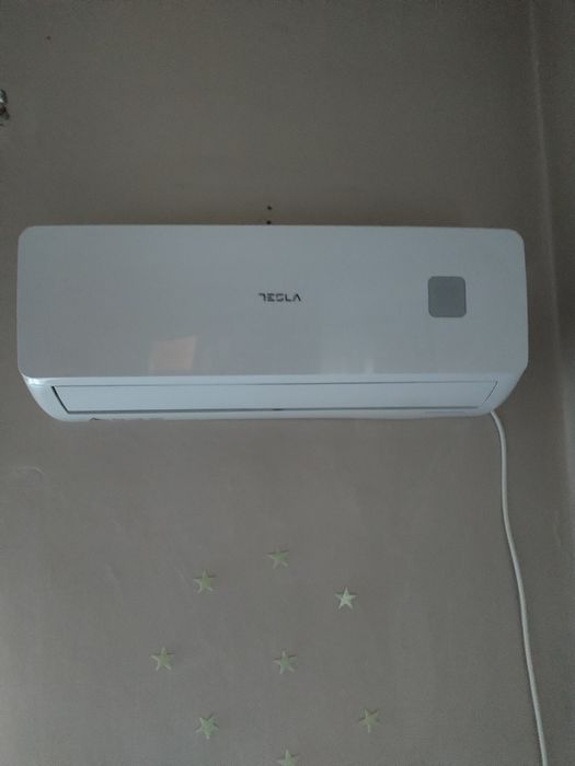 Aer condiționat Tesla