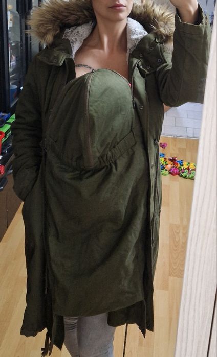 SCHIMB Geaca de gravide cu marsupiu inclus