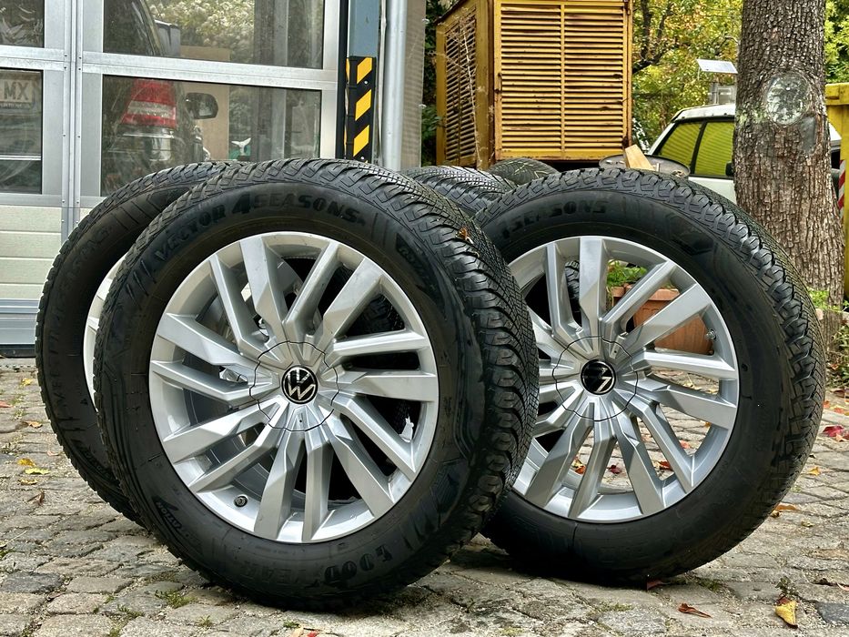 Джанти с всесезонни Гуми Goodyear Vector 4Seasons Gen-2 SUV