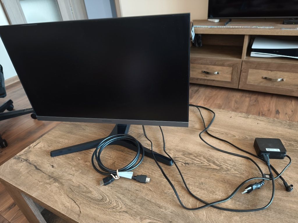 Монитор Samsung 21.5"