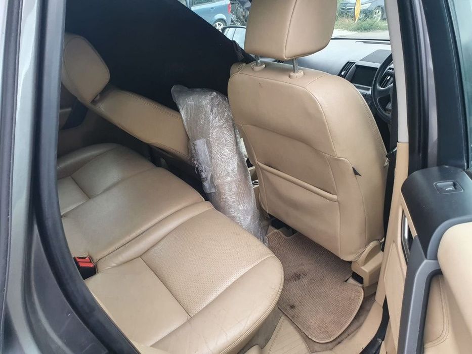 carcasa filtru aer carlig remorcare Land Rover freelander 2 2008 motor 2.2 d 224dt 160cp dezmembrez dezmembrari