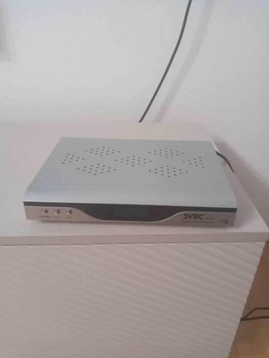Продам телевизионный ресивер SVEC S100