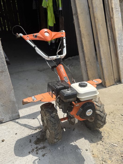 De vanzare Motocultor Ruris 753K