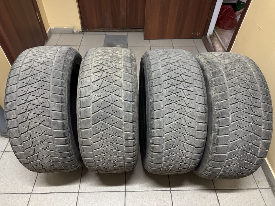 Продам шины Bridgestone