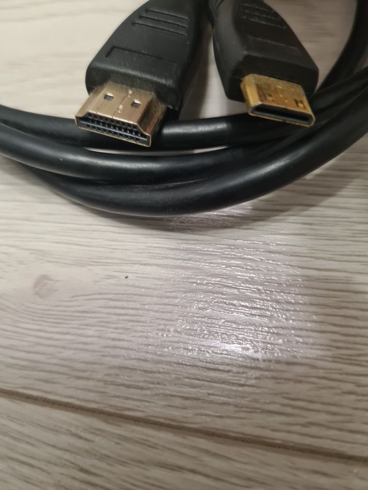 Cablu hdmi mini hdmi  1.5M