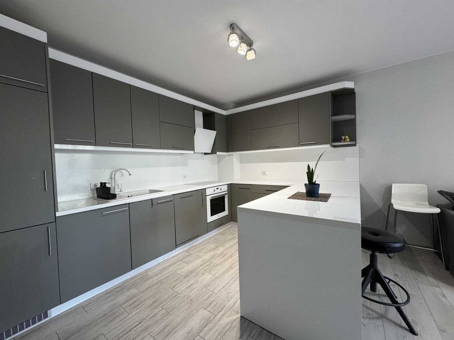 Двустаен ап. под наем в кв. Студентски град