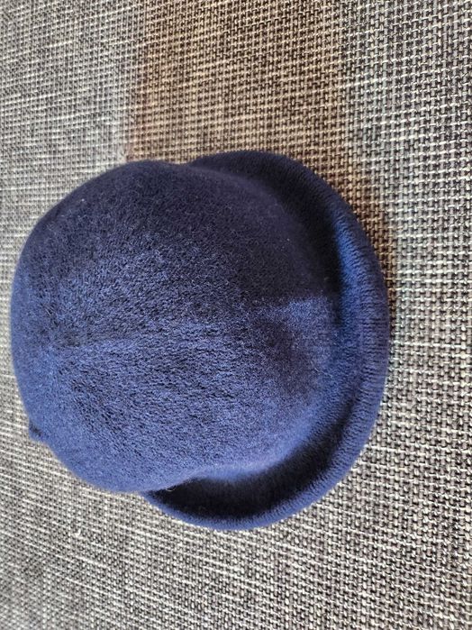 Palarie noua dama 100% lana cloche