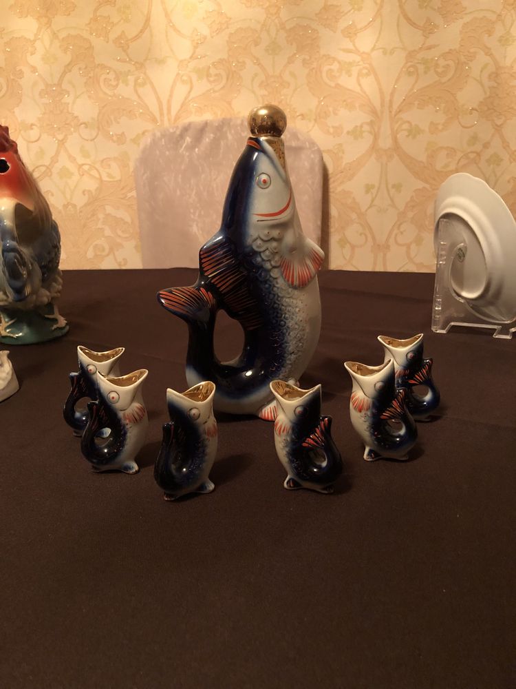 продается набор статуэток Рыба и шесть деток