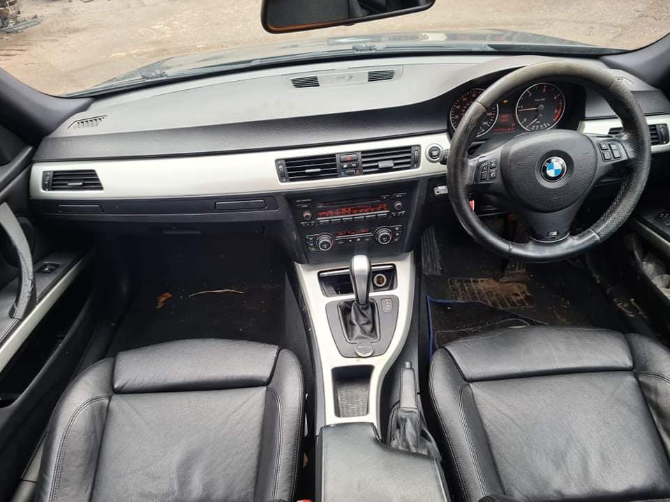 BMW E90 320D 163кс М пакет автоматик седан НА ЧАСТИ!