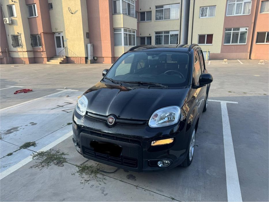 Fiat Panda 2023 Hibrida. 27000 km