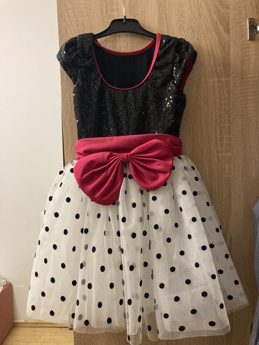 Rochita eleganta Tutu 5-6 ani
